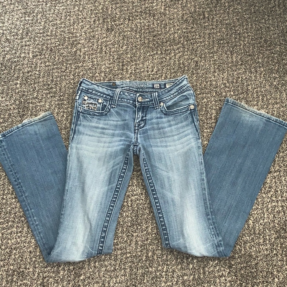 light washed miss me jeans
